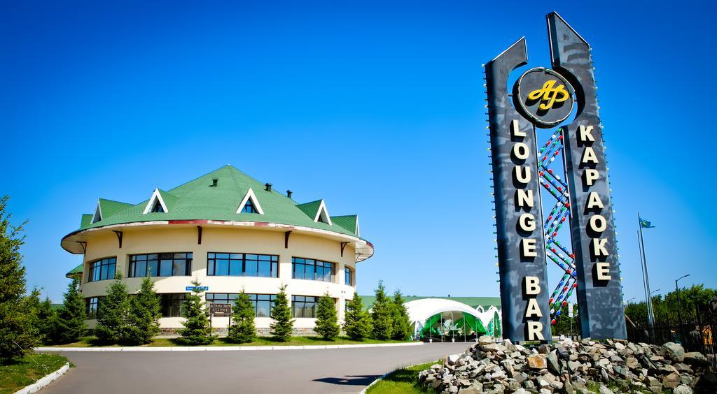 Astana Park Hotel 外观 照片